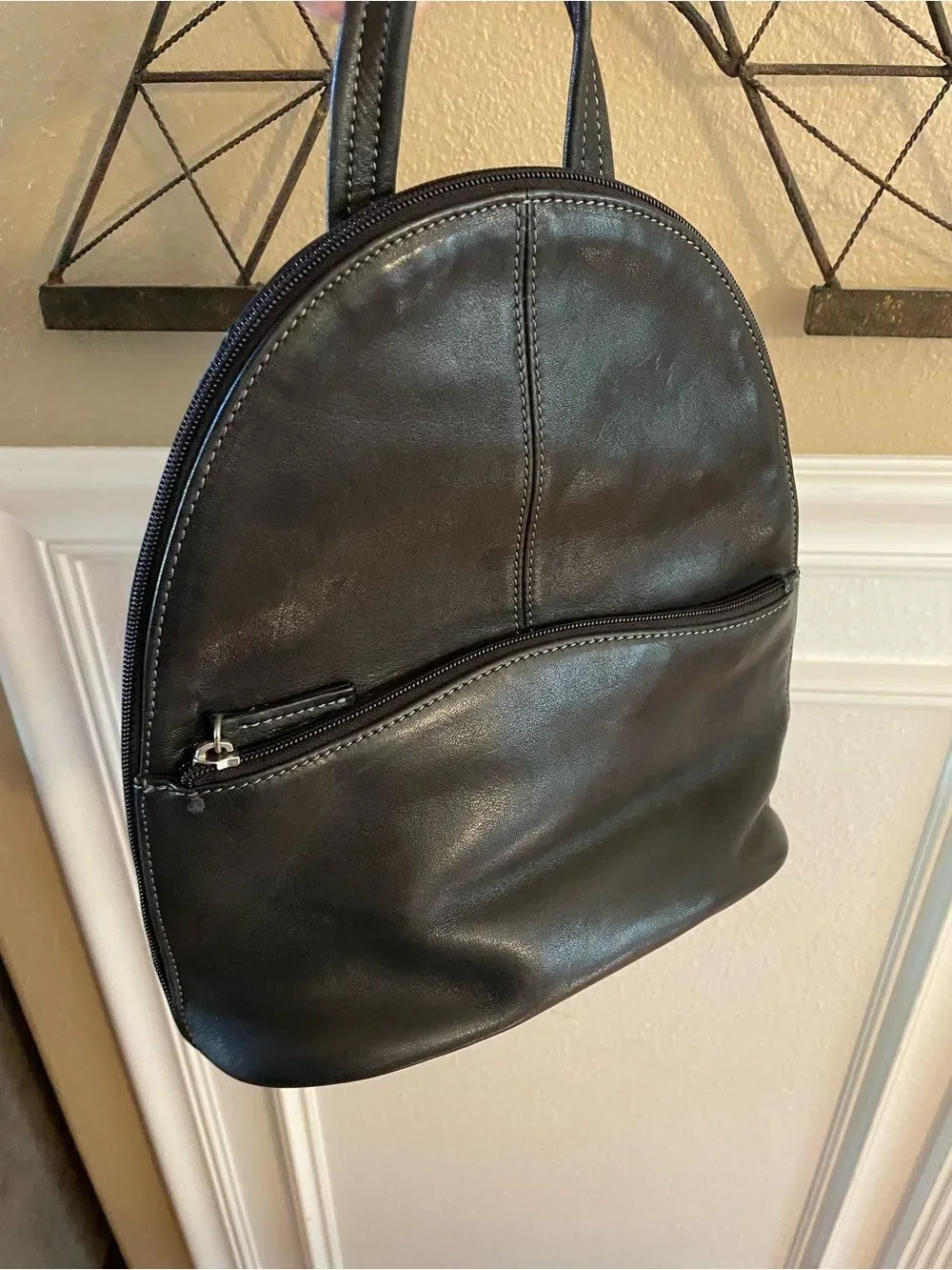 Tignanello Black Leather Women’s Backpack